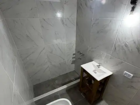 casa tipo PH planta baja en alquiler zona unicenter