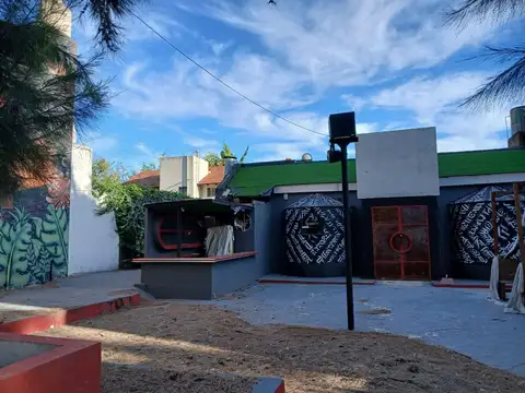 Local en Venta en Manuel B Gonnet, USD 250.000