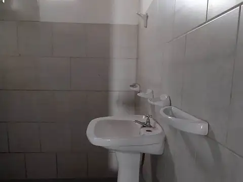Casa en Alquiler con 1 cochera