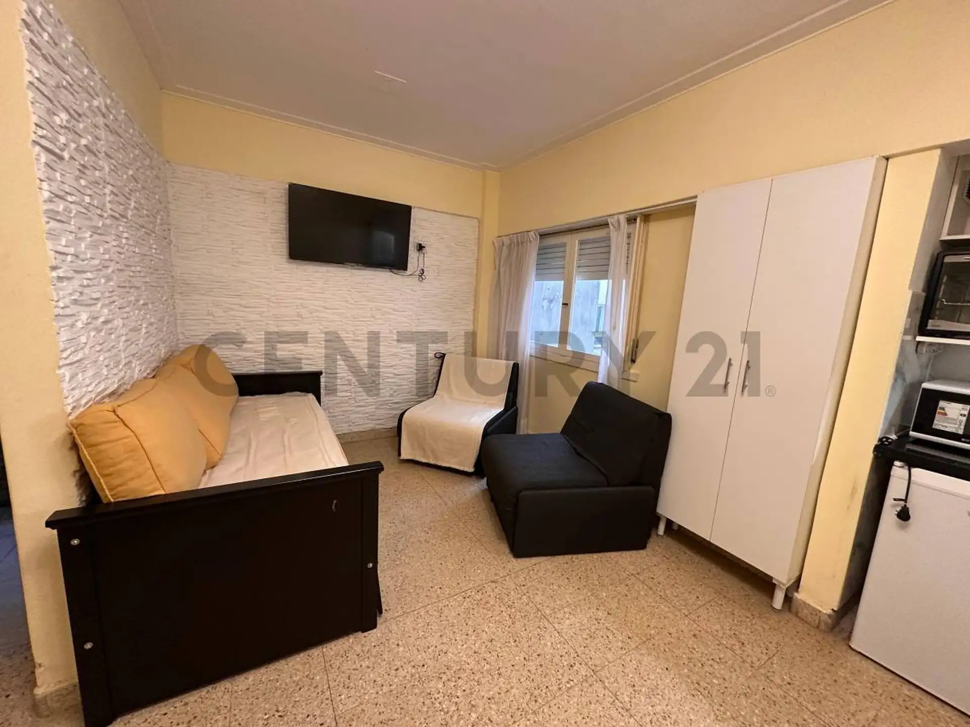 MONOAMBIENTE EN VENTA – ZONA PLAZA COLÓN – BROWN 2100