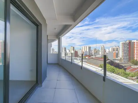 Venta depto 2 ambientes con balcon Green Tower Avellaneda
