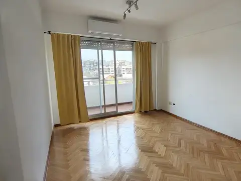 Alquiler Departamento 2 ambientes con cochera en Belgrano