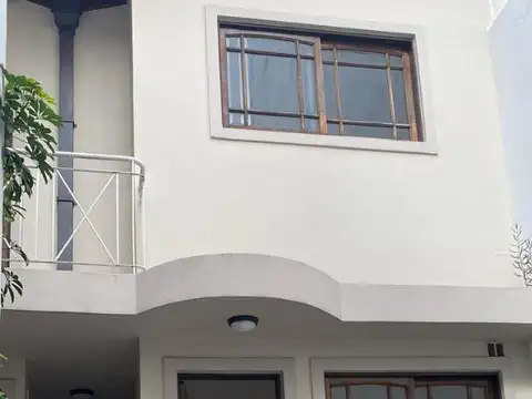 DUPLEX 3 AMB. RAMOS MEJIA CENTRO