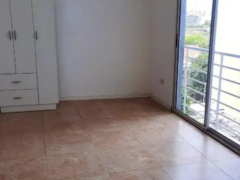 Av. Avellaneda al 1600