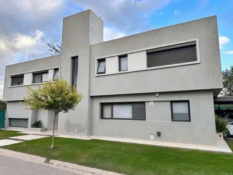 Casa en Venta en Campo de Vuelo, Cordoba