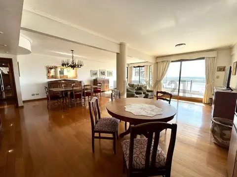 Departamento 5 ambientes con 3 baños