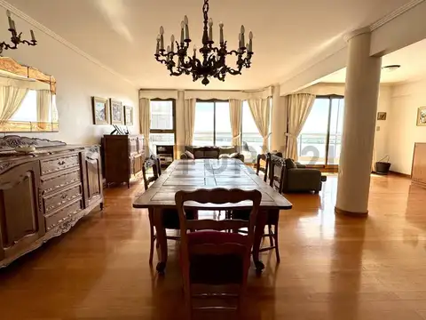 Departamento en Venta de 5 ambientes