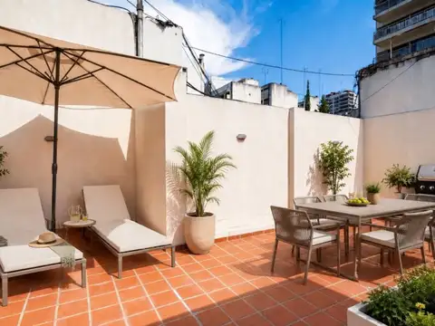 Depto Tipo Casa 8 ambientes con 4 baños