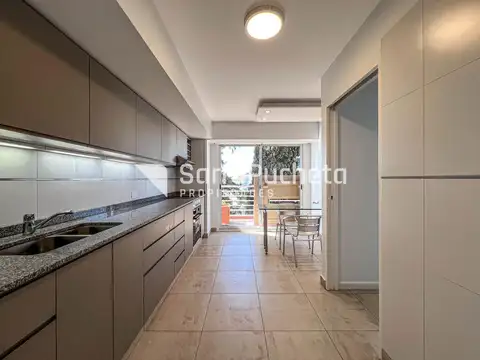 Ingeniero Ernesto Boatti al 900 - Morón