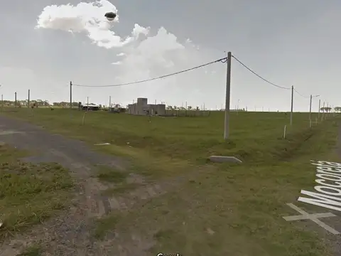 LOTE EN FUNES TOWEN EN ESQUINA