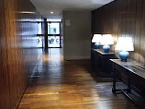 2 ambientes luminosos  Con lavadero independiente y baulera