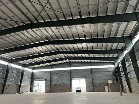 Nave Industrial en Parque Industrial Moreno 1