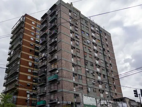 VENTA DEPARTAMENTO 3 AMBIENTES LUMINOSO BALCON