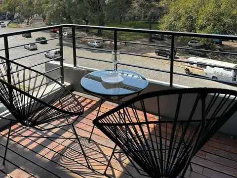 Alquilo Temporario en Caballito. 2 Ambientes para 3 Personas.