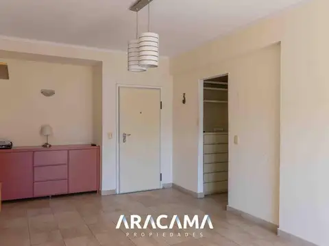 Departamento en Venta en Adrogue, USD 170.000