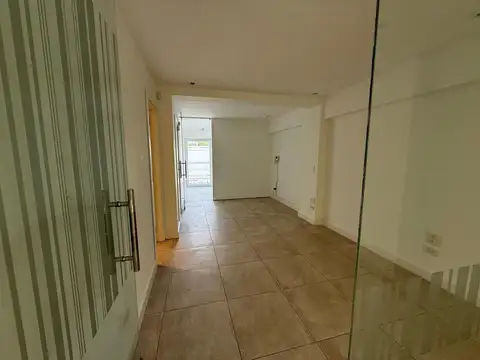 Oficina en Alquiler en Centro, $ 700.000