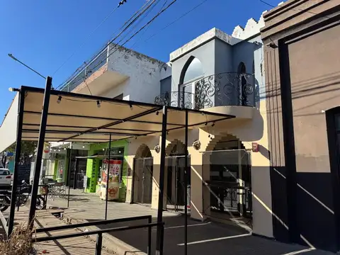 Local en Venta en Santa Rosa, USD 300.000