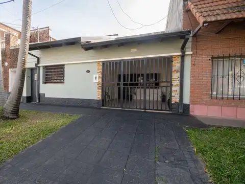 Casa en venta – Castelli 838, GUADALUPE