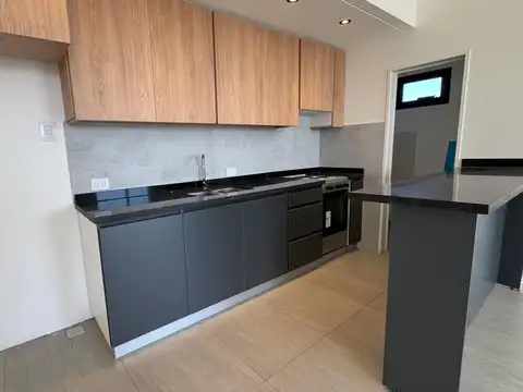 Departamento 4 ambientes con 3 baños