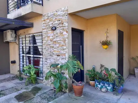 venta depto dos ambientes san miguel con patio apto credito