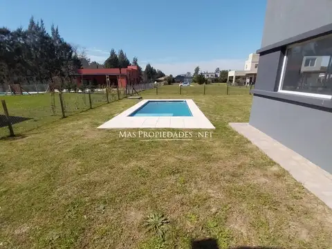 Casa en Venta en Santo Domingo, USD 185.000