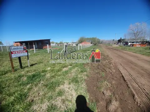 Excelente Lote - Muy Bonito Entorno