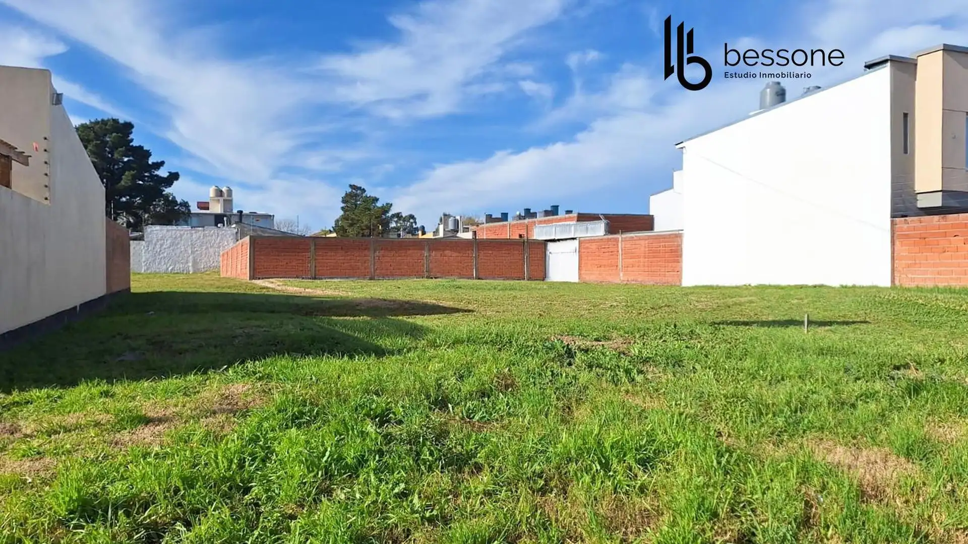 Terreno en Excelente Barrio en Crecimiento