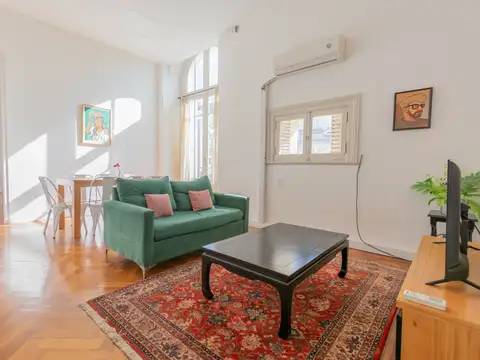 Venta Departamento - 8 Ambientes - 3 Balcones
