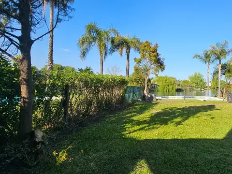 Casa en Alquiler de 3 dormitorios