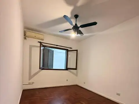 Avenida Montes De Oca 800, Piso 3