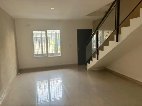 Casa en Venta en Olivos Maipu/Uzal, USD 270.000
