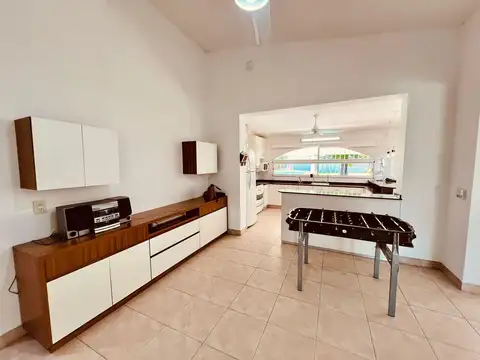 Casa en Venta en Funes, USD 250.000