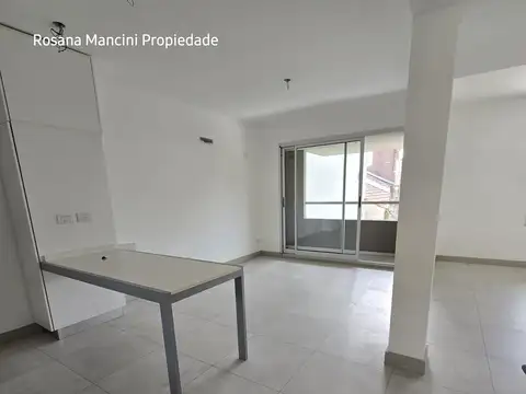 Doctor Rómulo Naón 4100 , Piso 2