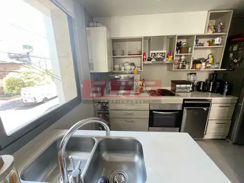 Depto Tipo Casa en Venta 5 años