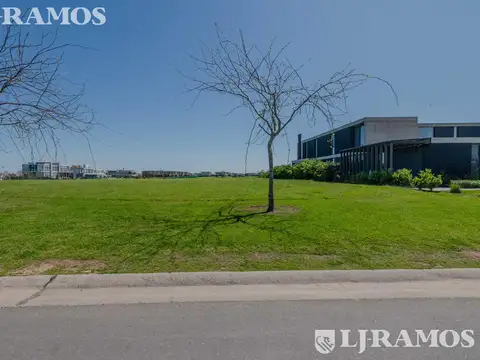 Barrio Marinas, Puertos / Escobar