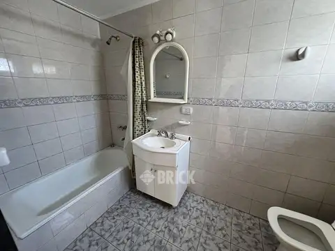 Depto Tipo Casa en Alquiler en Parque Avellaneda, $ 750.000