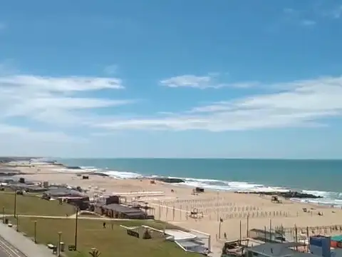 Miramar | 3 ambientes frente al mar y a pasos de la playa y el centro