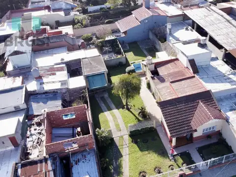 Casa en Venta con 1 cochera