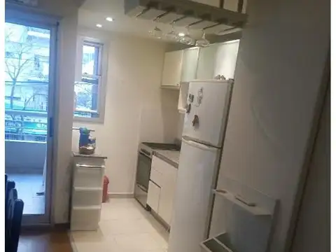 Congres 2100, Piso 1