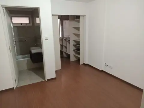Departamento en Alquiler en Nuñez, $ 820.000