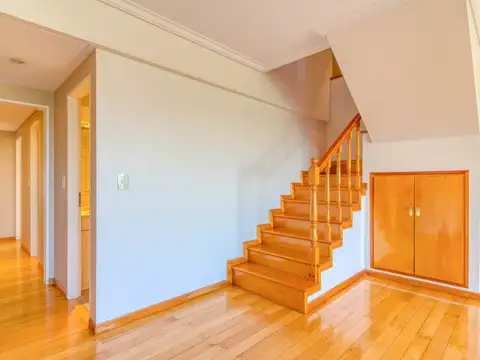 Departamento en Venta con 2 cocheras