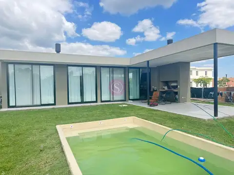 Casa en Alquiler de 2 dormitorios