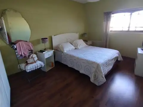 Casa en Alquiler de 4 dormitorios