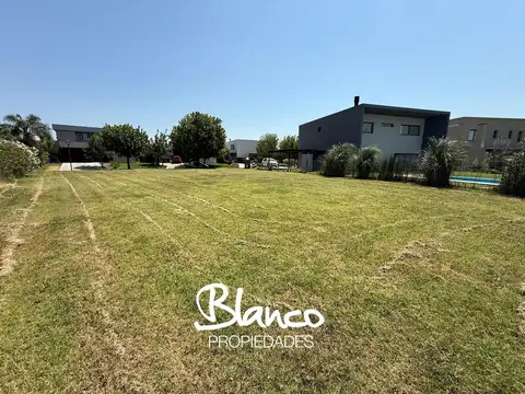Terreno en Venta en El Canton, USD 85.000