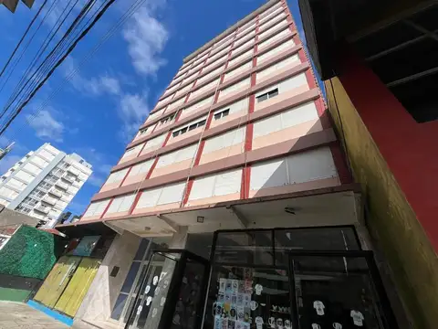 VENTA DEPARTAMENTO TRES AMBIENTES OPORTUNIDAD