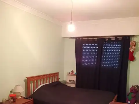 Casa 5 ambientes con 1 baño