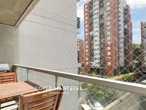 Departamento 2 Ambientes con Balcón Venta en Villa Urquiza