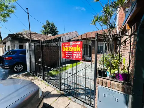 Dúplex de 3 ambientes en venta, en Olivos