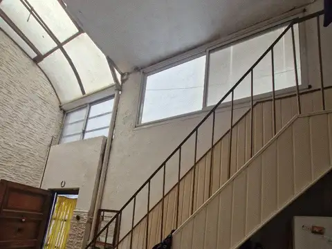 Depto Tipo Casa en Venta 65 años