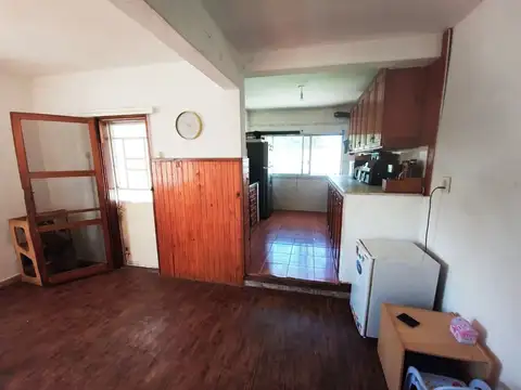 Venta casa 4 dorm, fondo, jardín Garage Colón